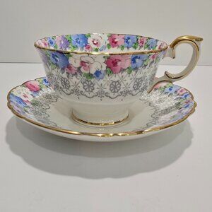Crown Staffordshire - Floral & Lace Vintage Tea Cup & Saucer Set